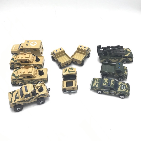 Collection of 10 Majorette Army Cars and Trucks - Picture 2 of 10